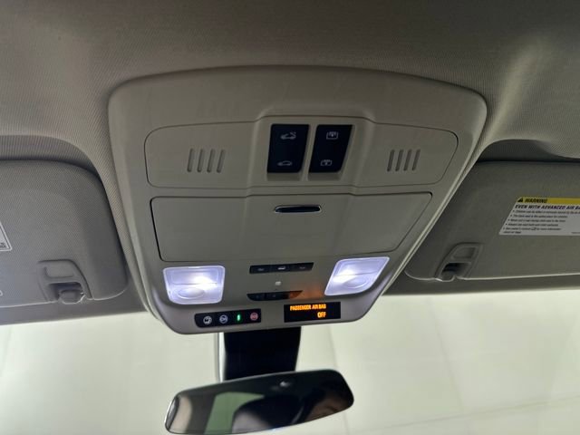 Used 2020 Buick Envision Premium w/ LPO, Interior Luxury Package image 24