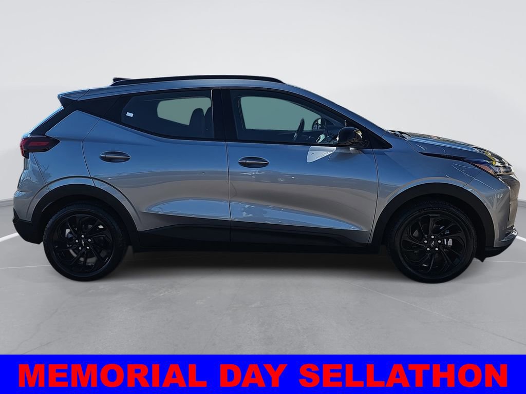 New 2027 Chevrolet Bolt RS FWD image 2