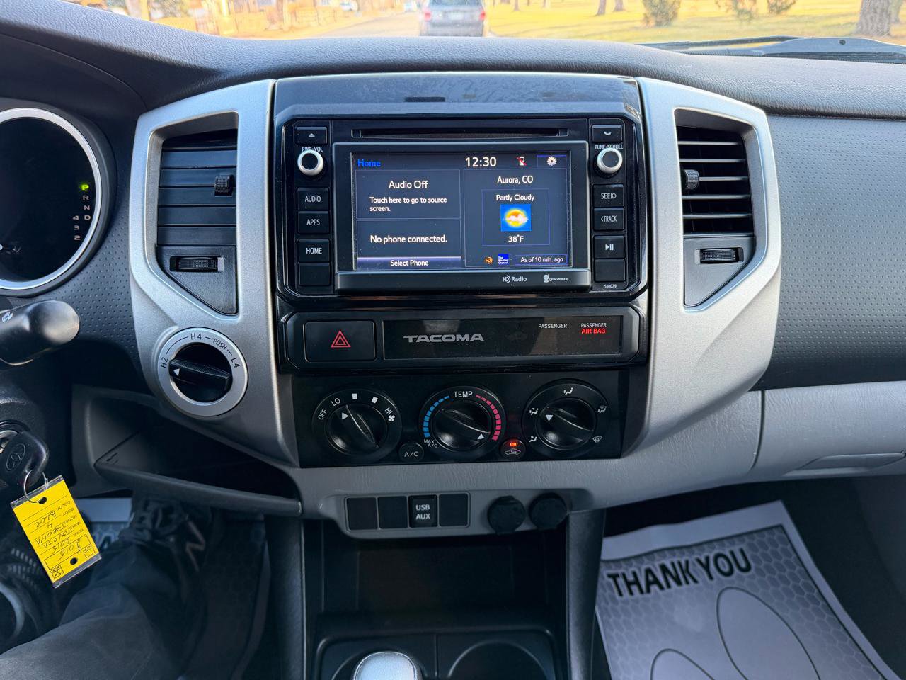 Used 2015 Toyota Tacoma 4x4 Access Cab V6 w/ TRD Sport Package image 24