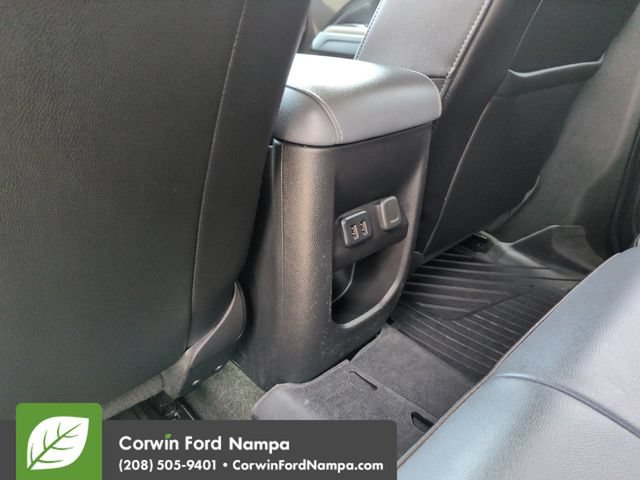 Used 2018 Chevrolet Colorado Z71 AWD/4WD image 28