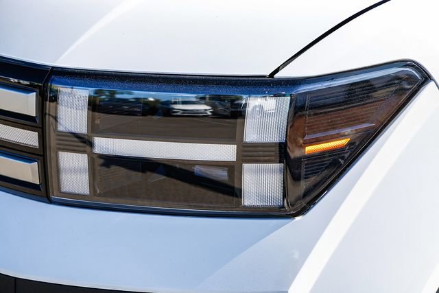 New 2026 Hyundai Santa Fe SE image 8