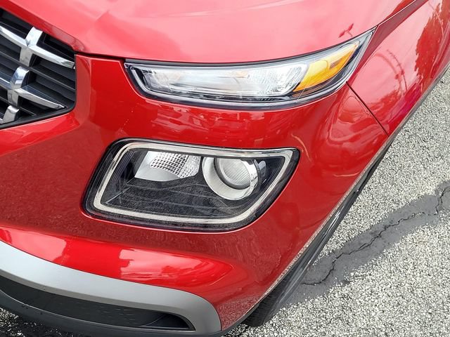 New 2025 Hyundai Venue SEL FWD image 12
