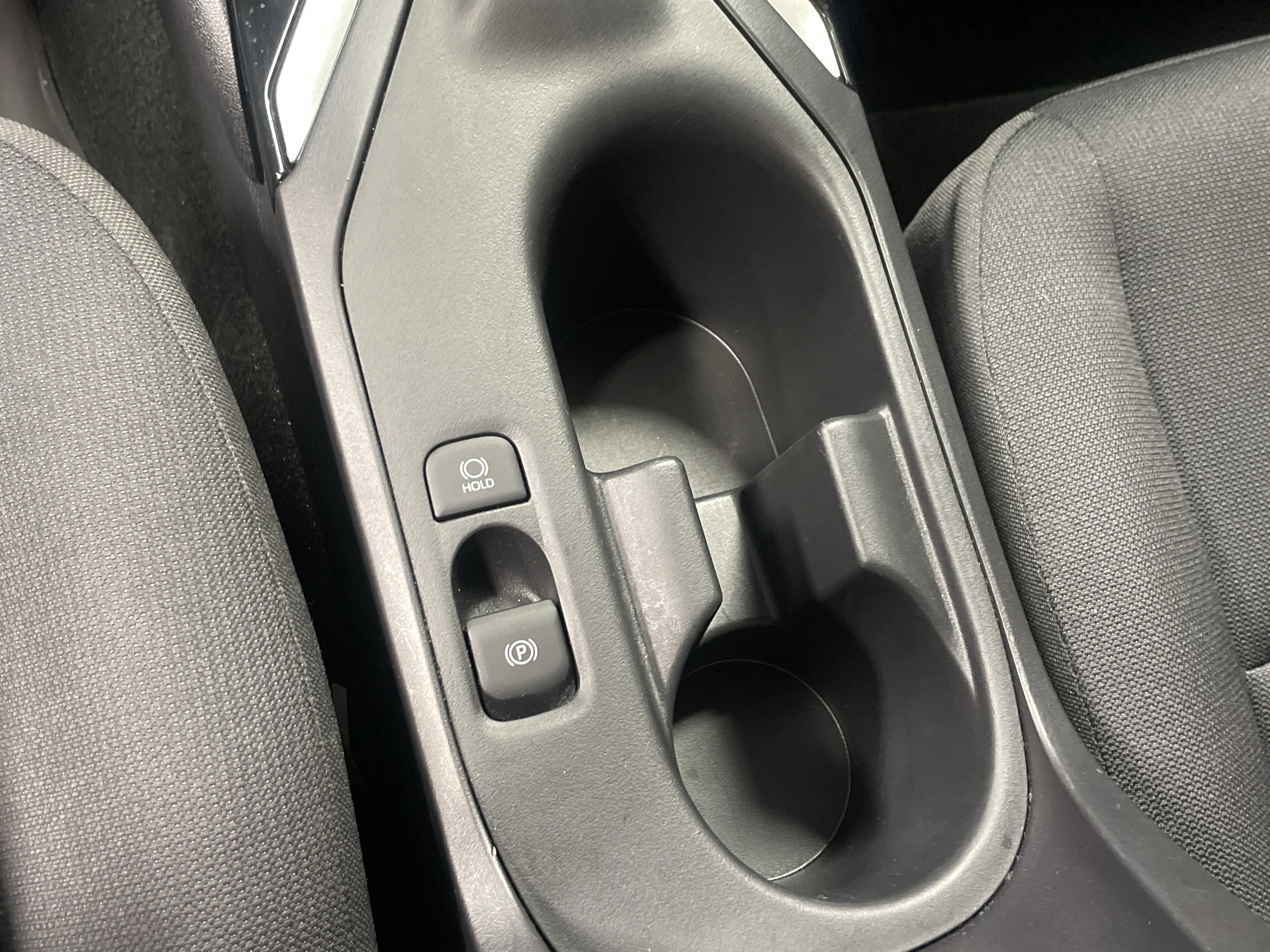 Used 2025 Toyota Corolla LE image 28