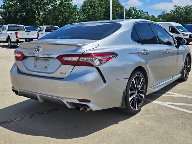 Used 2018 Toyota Camry XSE FWD image 4
