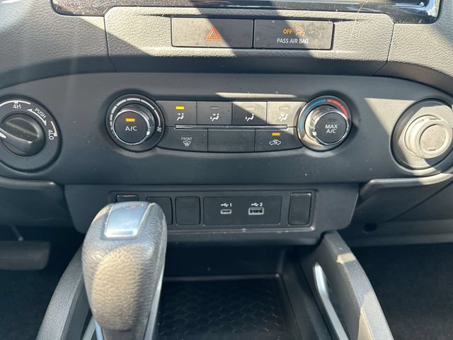 Used 2022 Nissan Frontier SV AWD/4WD image 17