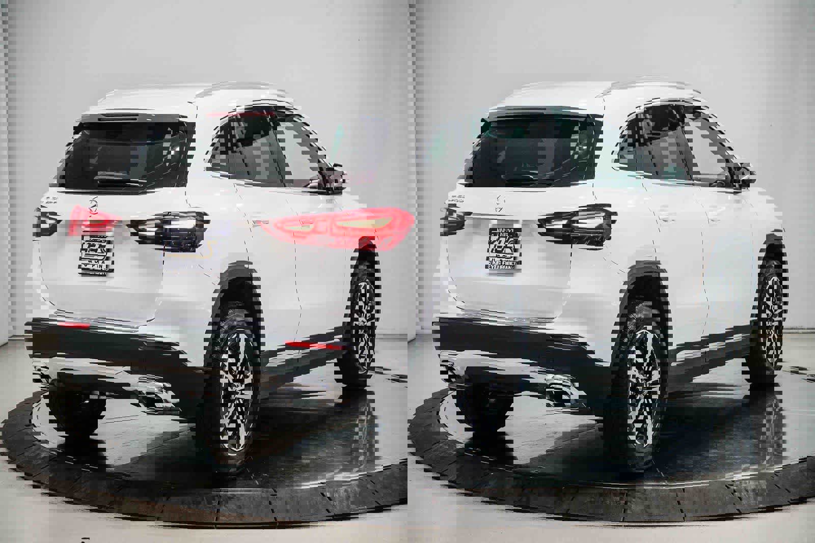 Used 2026 Mercedes-Benz GLA 250 image 4