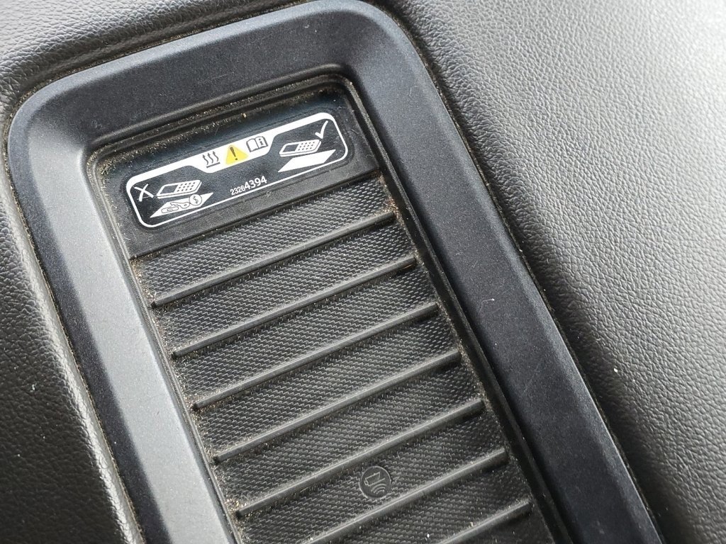 Used 2018 Chevrolet Silverado 1500 LT w/ All Star Edition image 13