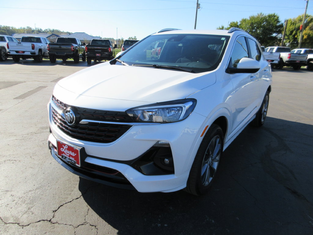 Certified 2021 Buick Encore GX Select w/ Sport Touring Package AWD/4WD image 11