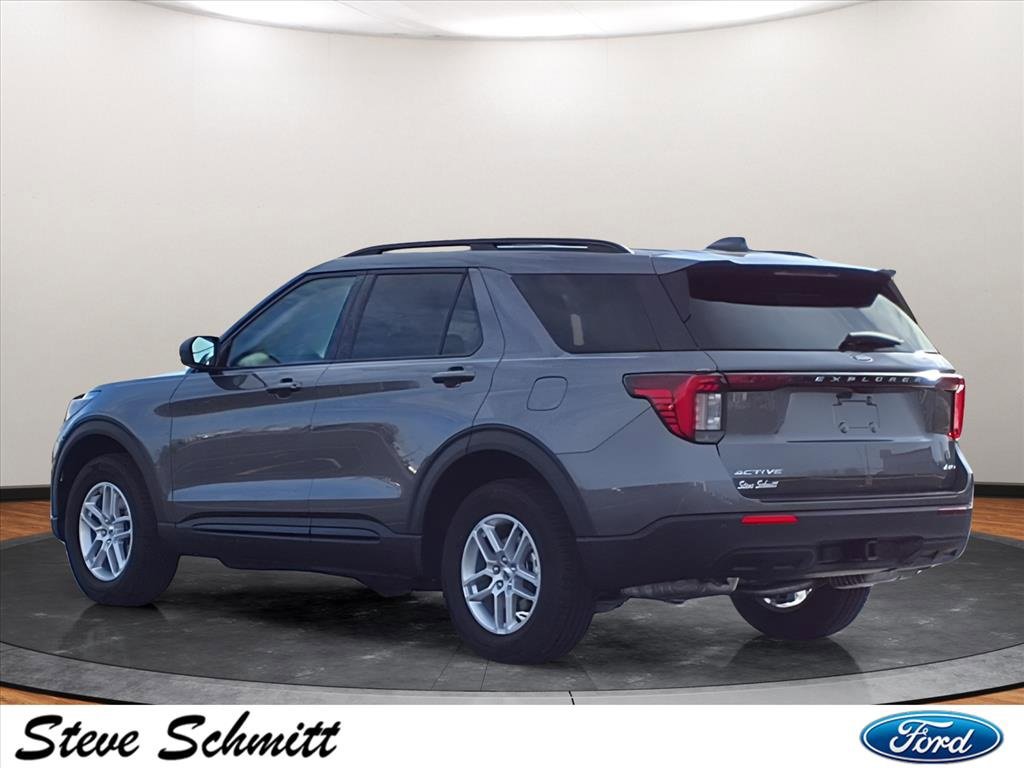 New 2026 Ford Explorer Active image 3