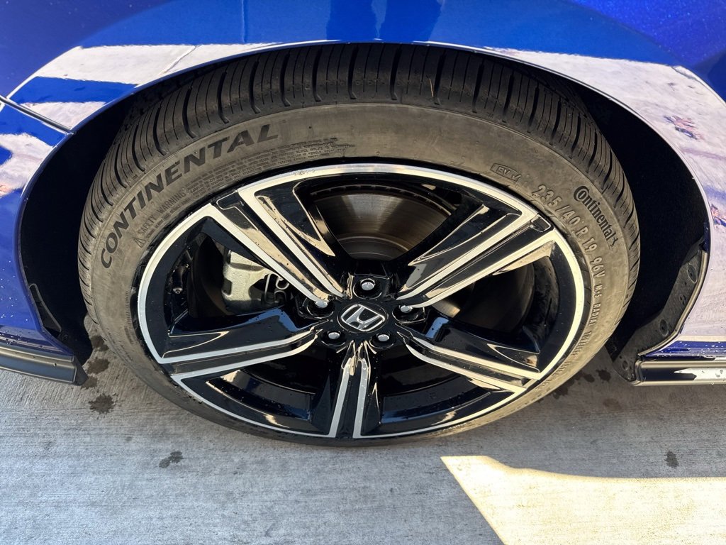 Used 2025 Honda Accord Sport image 21