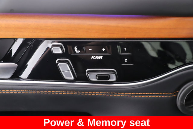 Used 2025 Jeep Grand Wagoneer L Series III w/ Rear Seat Video Group 1 AWD/4WD image 20