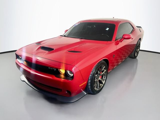 Used 2016 Dodge Challenger SRT Hellcat RWD image 4