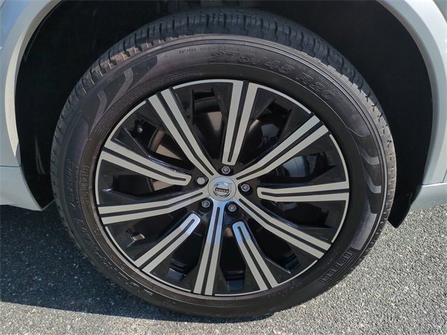 Used 2023 Volvo XC90 B5 Core w/ Protection Package Premier image 11