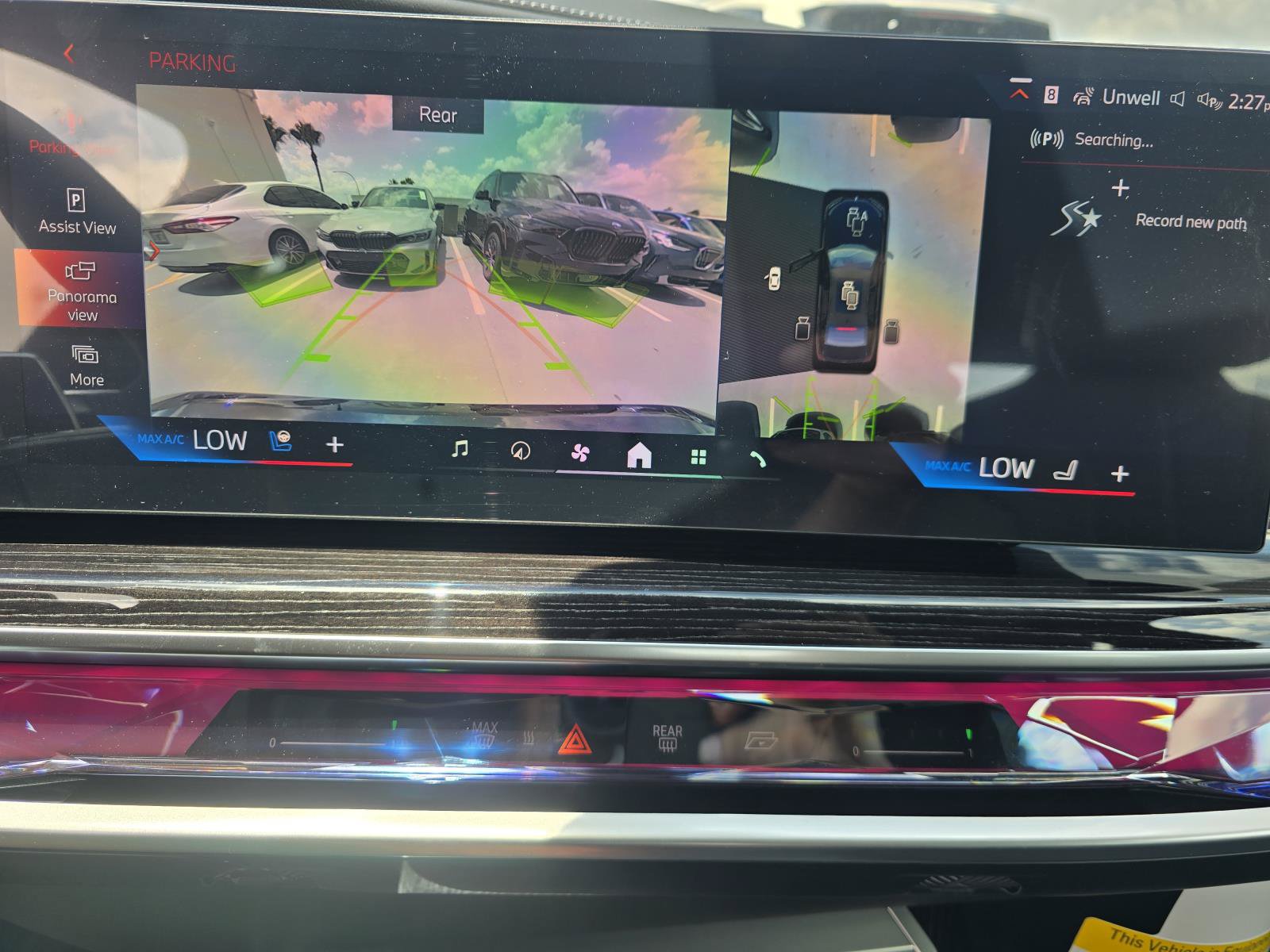New 2026 BMW 750e xDrive AWD/4WD image 15