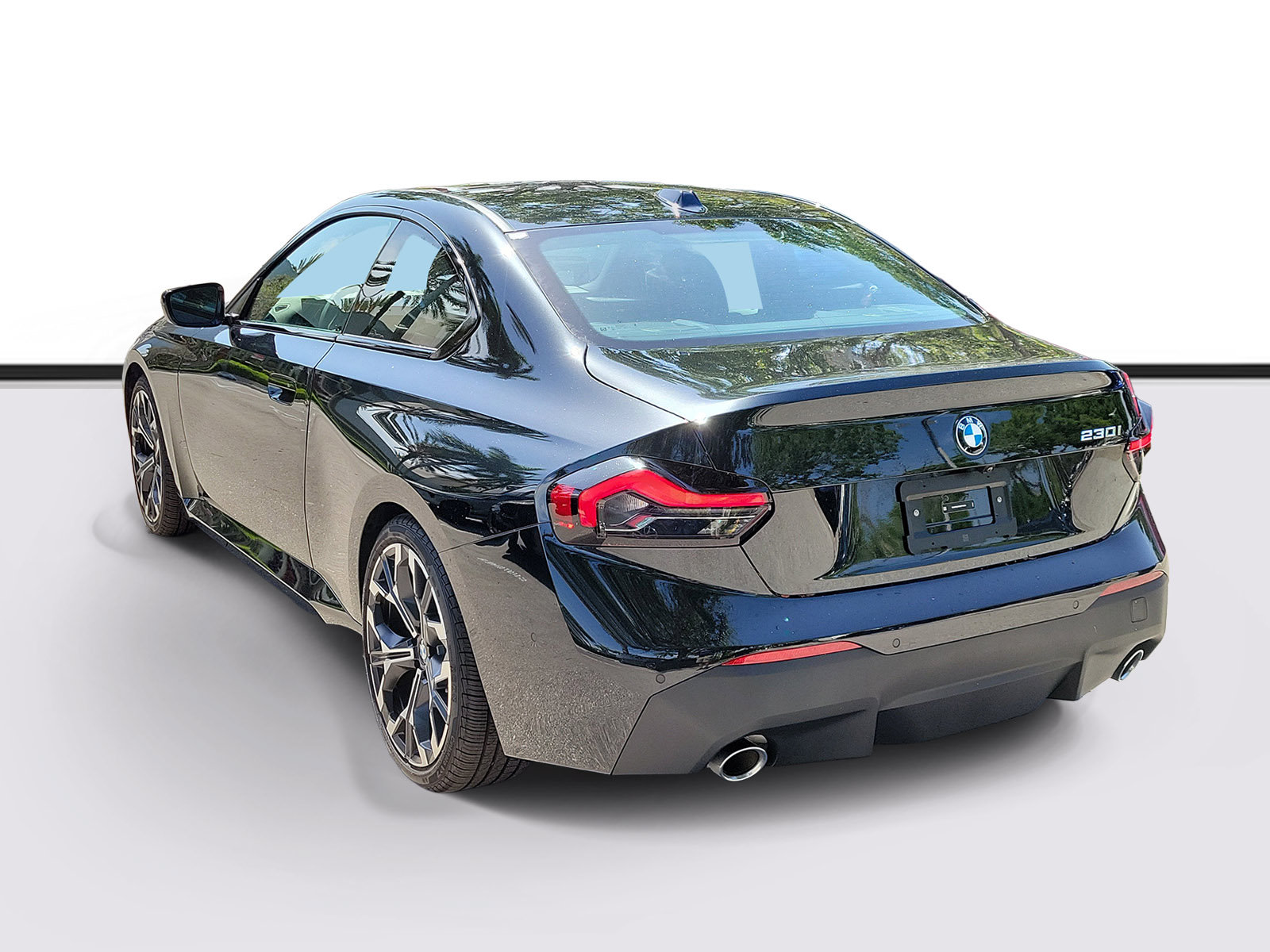 New 2025 BMW 230i Coupe w/ Convenience Package RWD image 3