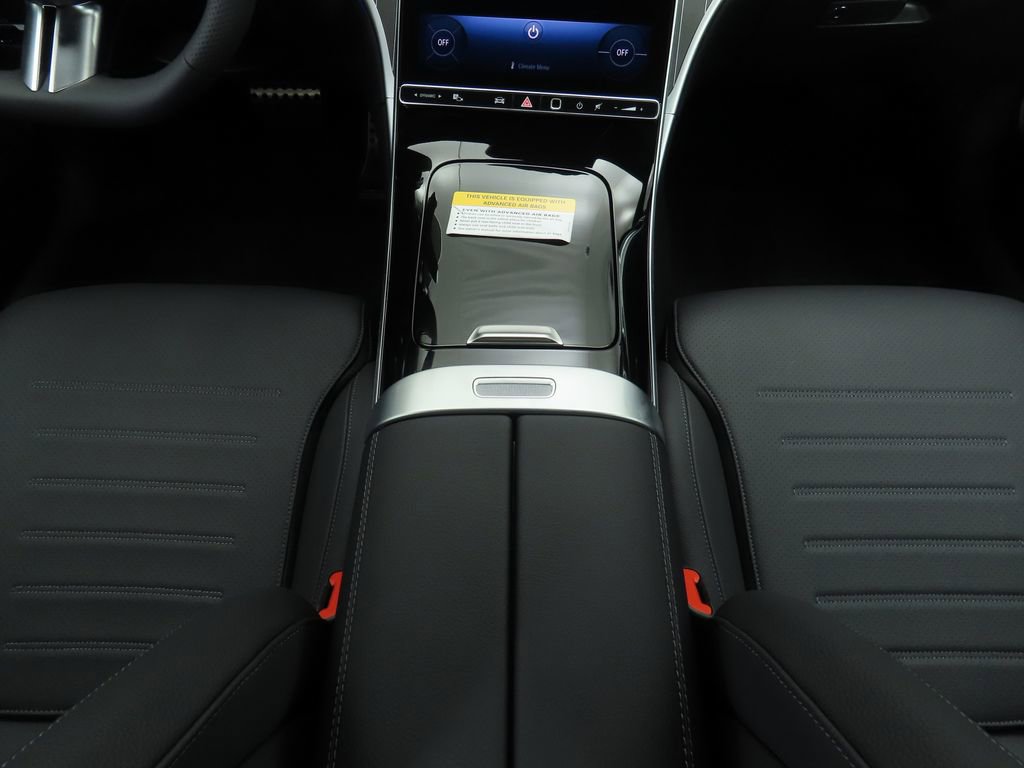 New 2025 Mercedes-Benz C 300 4MATIC Sedan image 16