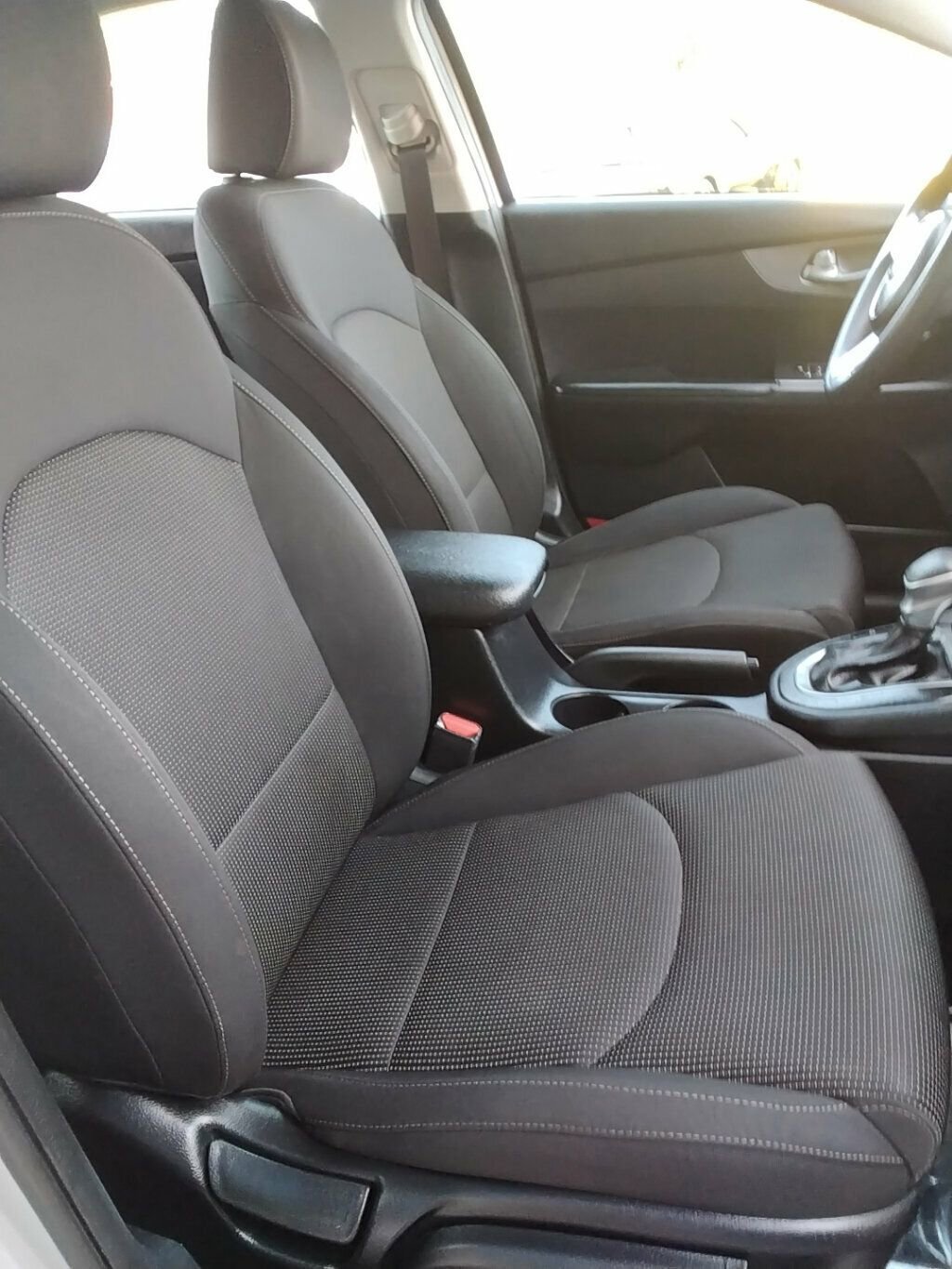 Used 2019 Kia Forte LXS image 10