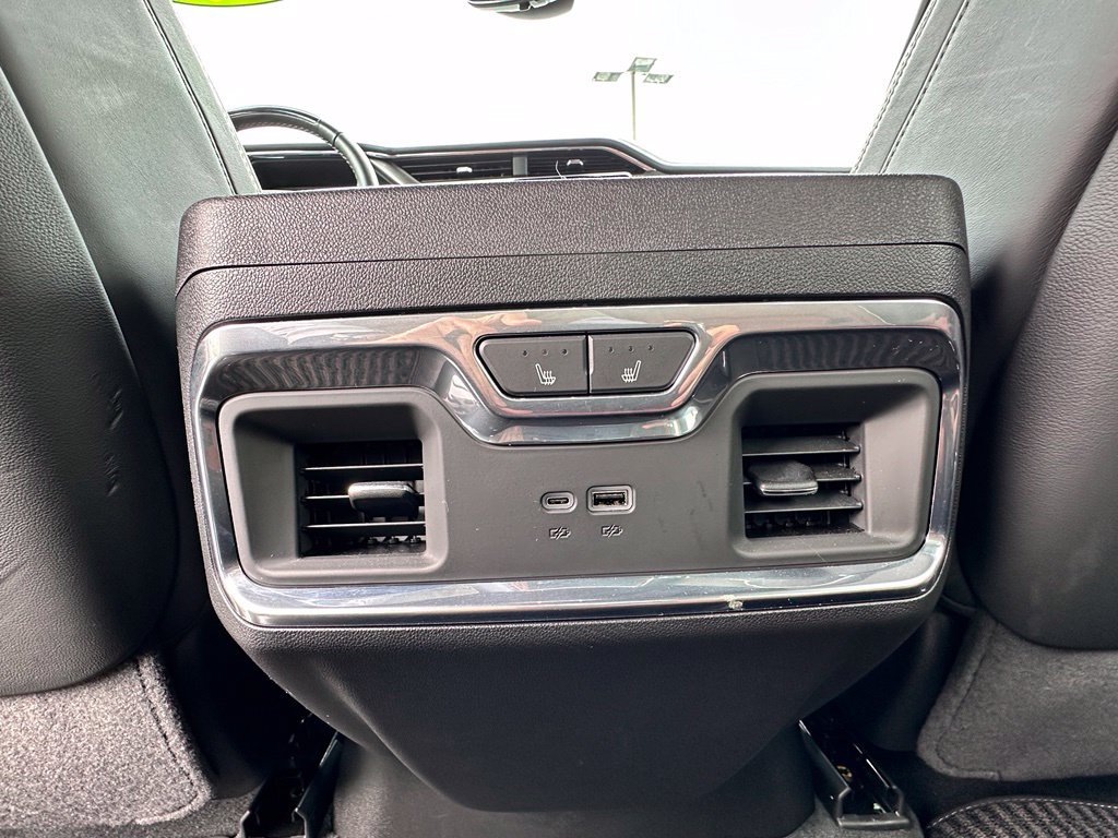 Used 2024 GMC Sierra 1500 Denali Ultimate AWD/4WD image 28