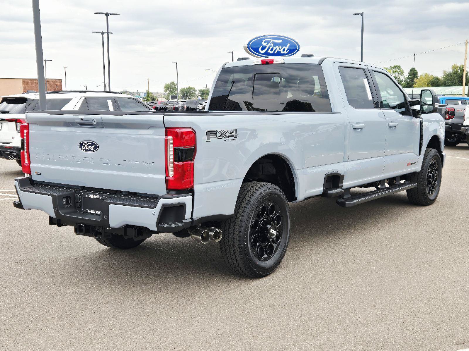 New 2027 Ford F350 Lariat w/ Black Appearance Package AWD/4WD image 5