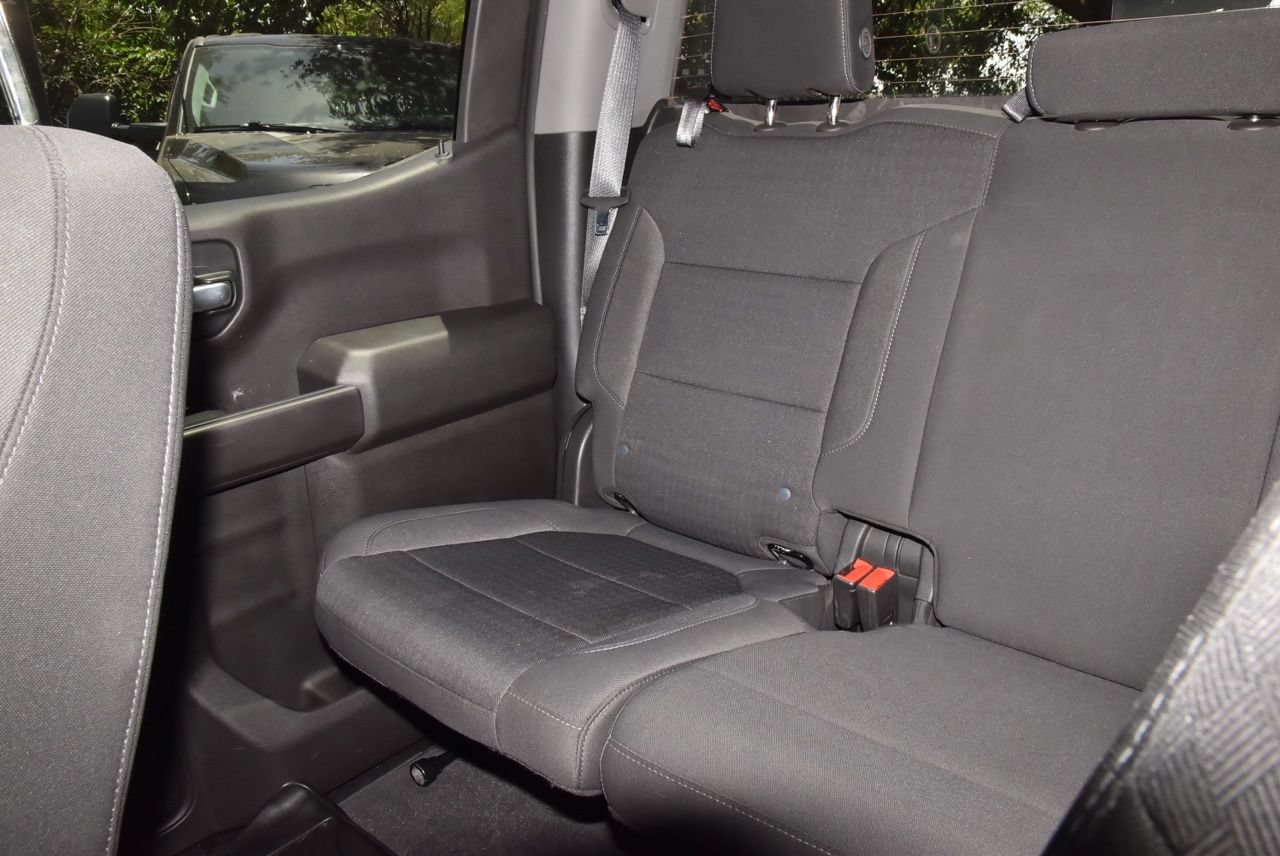 Used 2021 Chevrolet Silverado 1500 LT w/ LPO, Dark Essentials Package RWD image 19