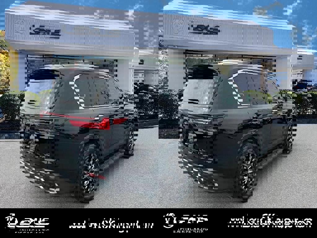Used 2024 Lexus LX 600 F Sport image 5