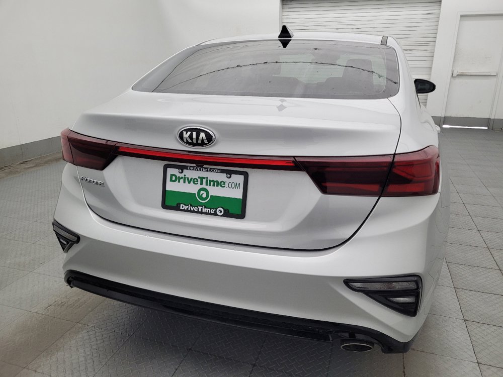 Used 2020 Kia Forte LXS FWD image 7