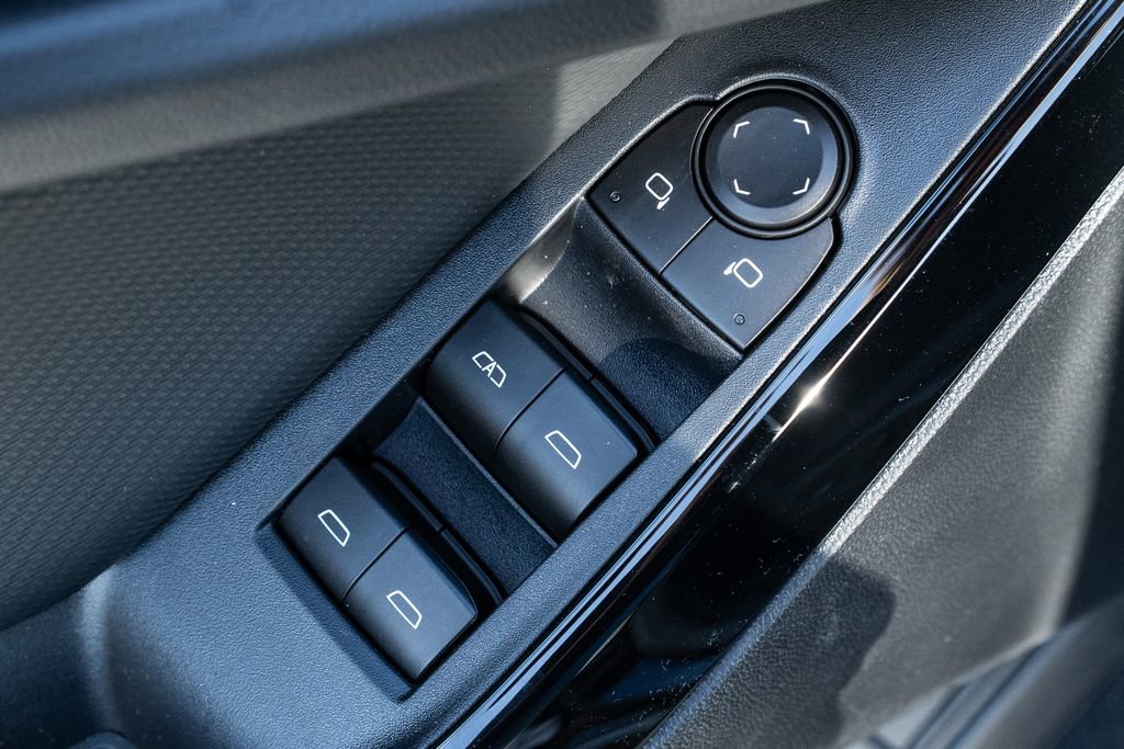 New 2026 Chevrolet Equinox LT image 19