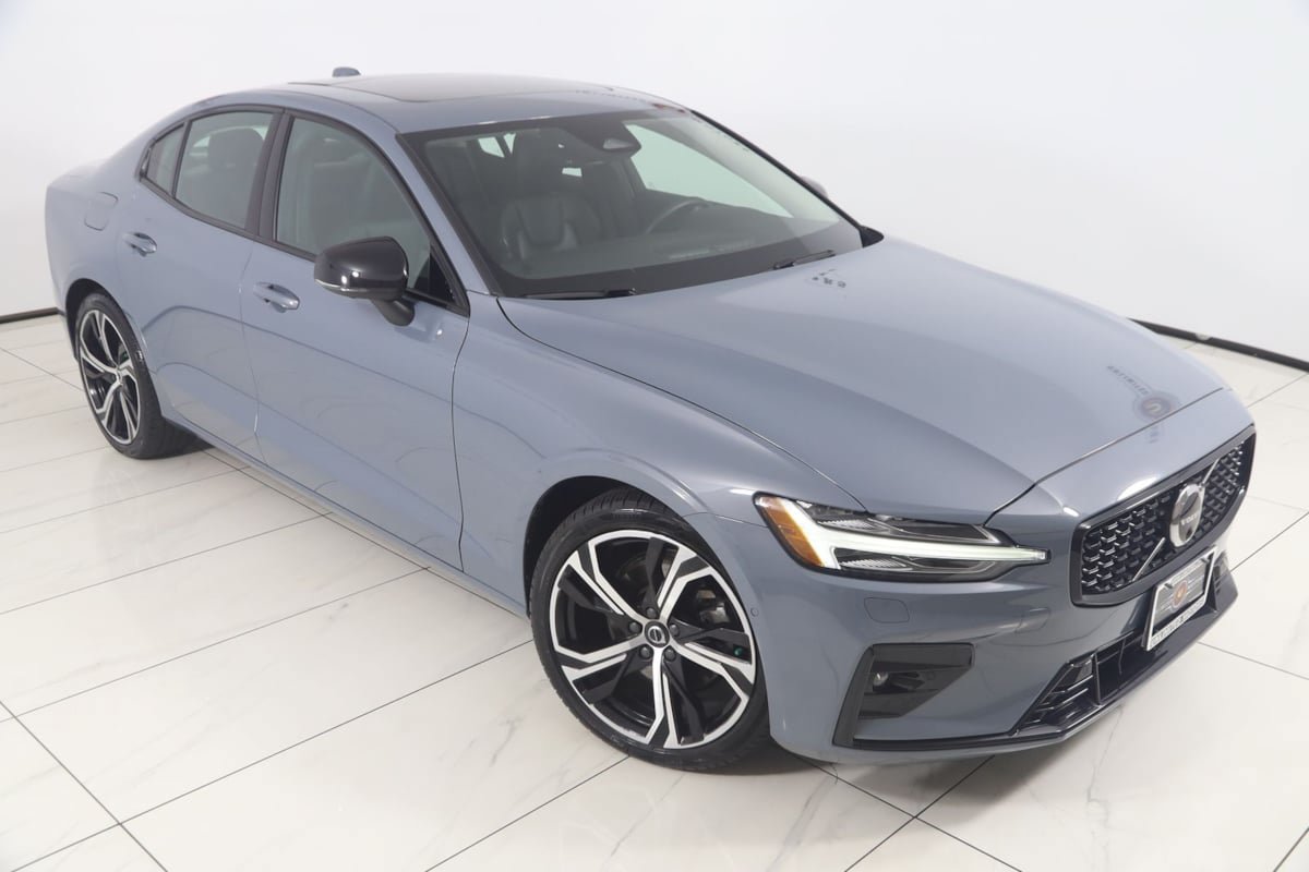 Used 2023 Volvo S60 B5 Plus AWD/4WD image 19