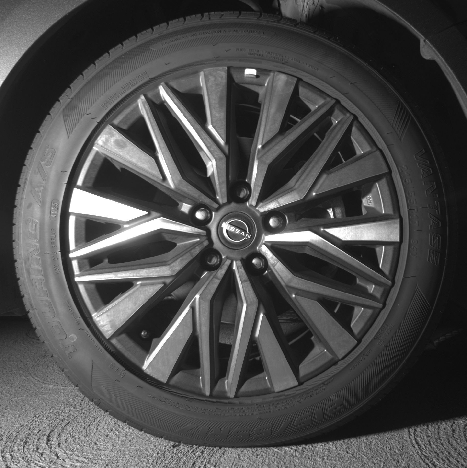 Used 2025 Nissan Altima 2.5 SV image 13