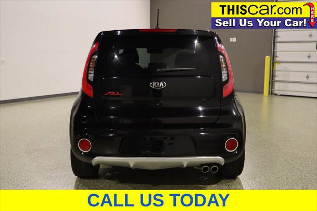 Used 2018 Kia Soul ! w/ Tech Package FWD image 7