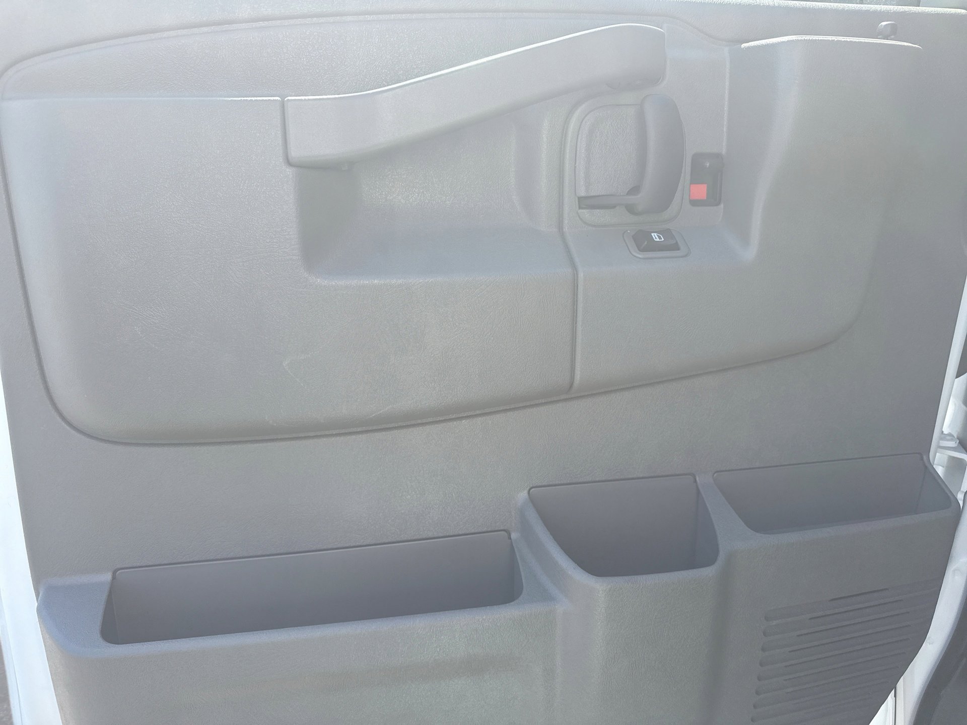 Used 2024 GMC Savana 2500 w/ Driver Convenience Package RWD image 7