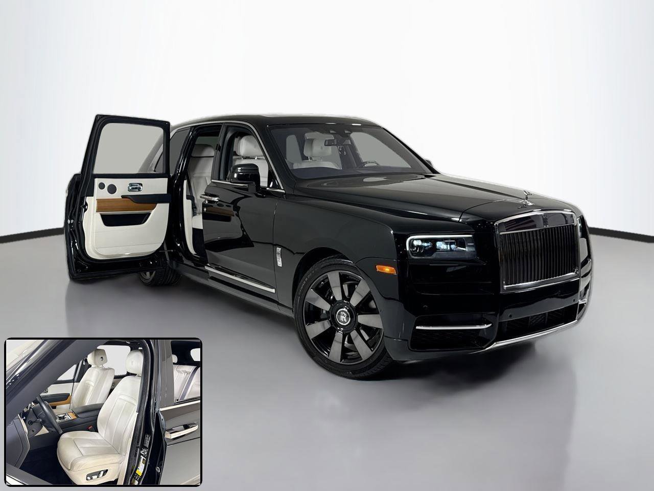 Used 2019 Rolls-Royce Cullinan image 2