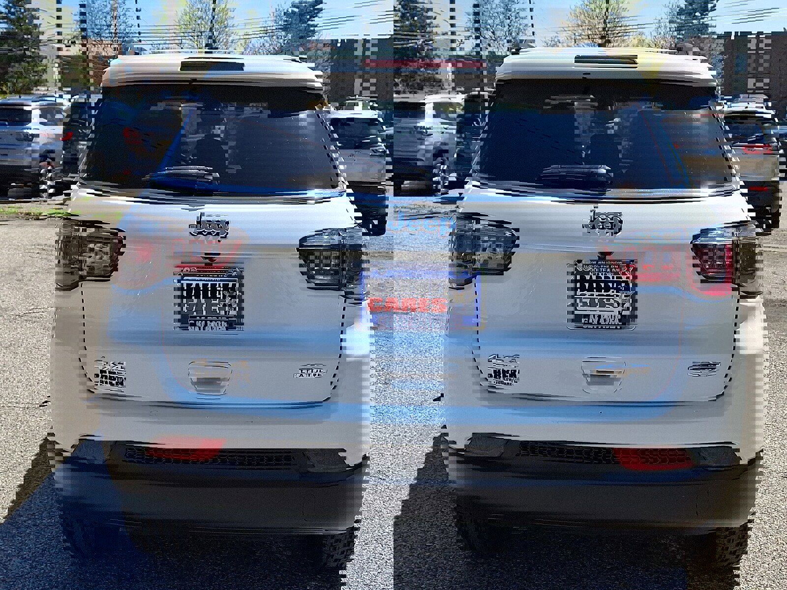 Used 2024 Jeep Compass Latitude image 5