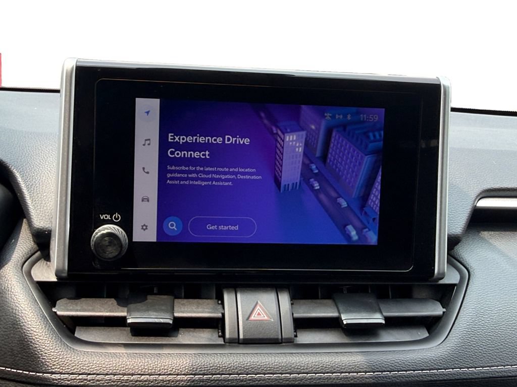 Used 2025 Toyota RAV4 XLE AWD/4WD image 15