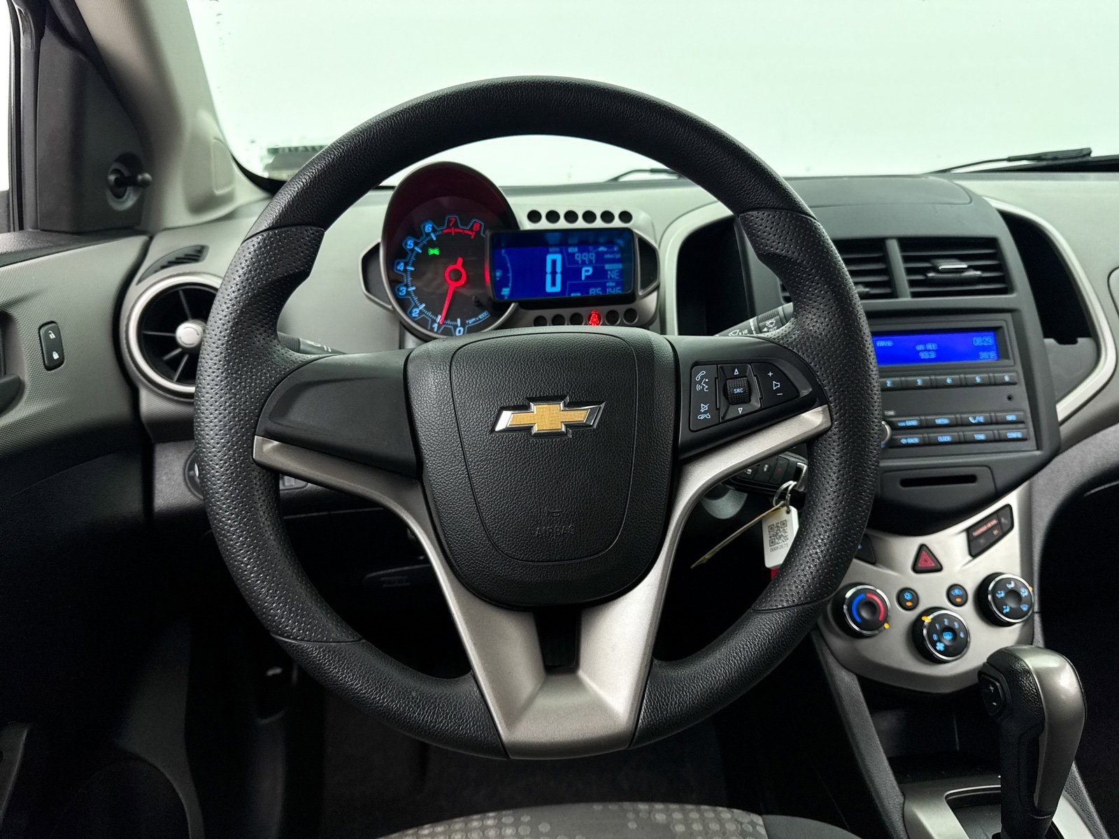Used 2015 Chevrolet Sonic LS image 4