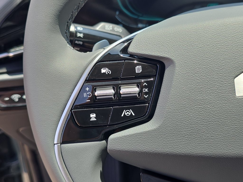 New 2026 Kia Niro EX FWD image 29
