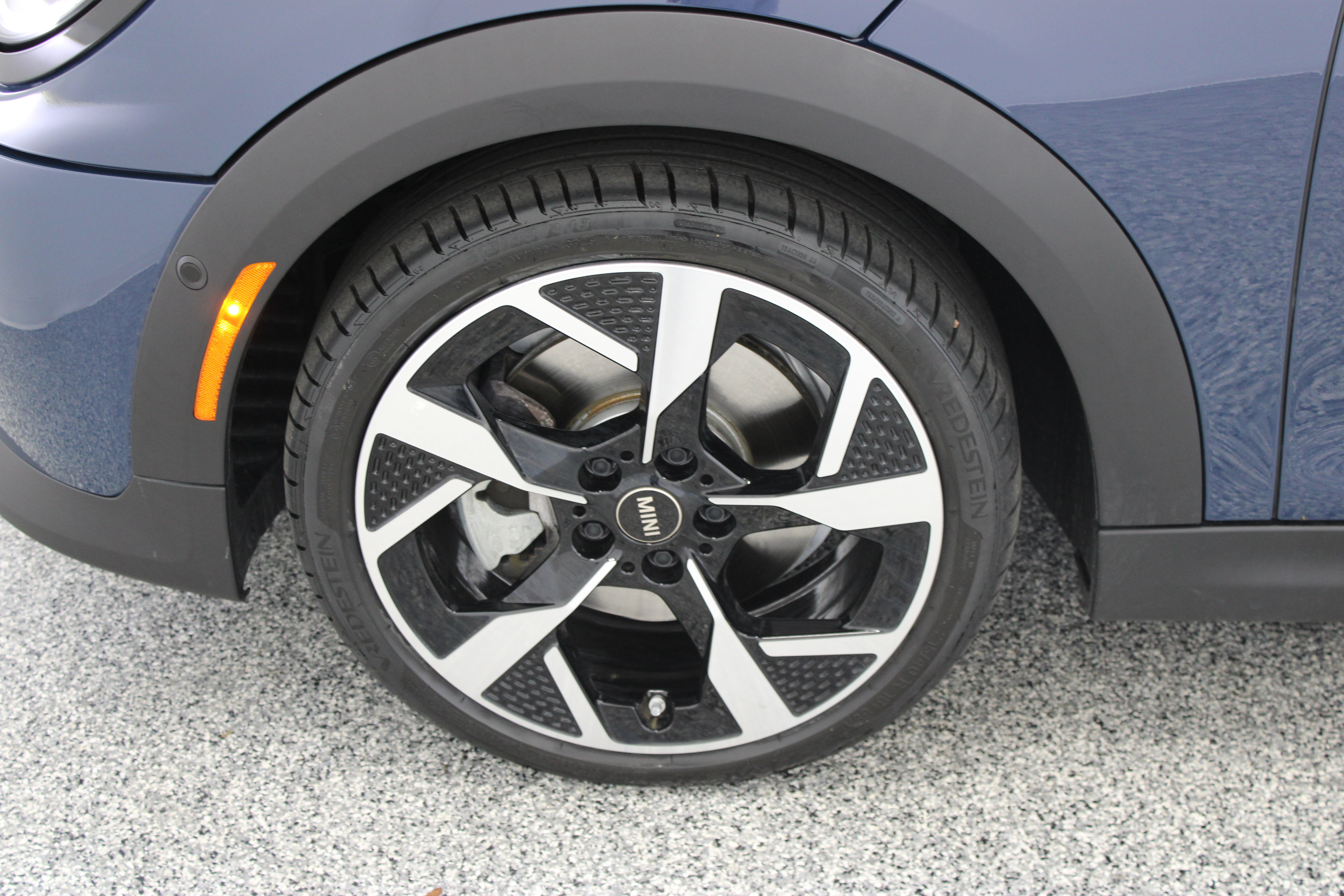 Used 2026 MINI Cooper S FWD image 11
