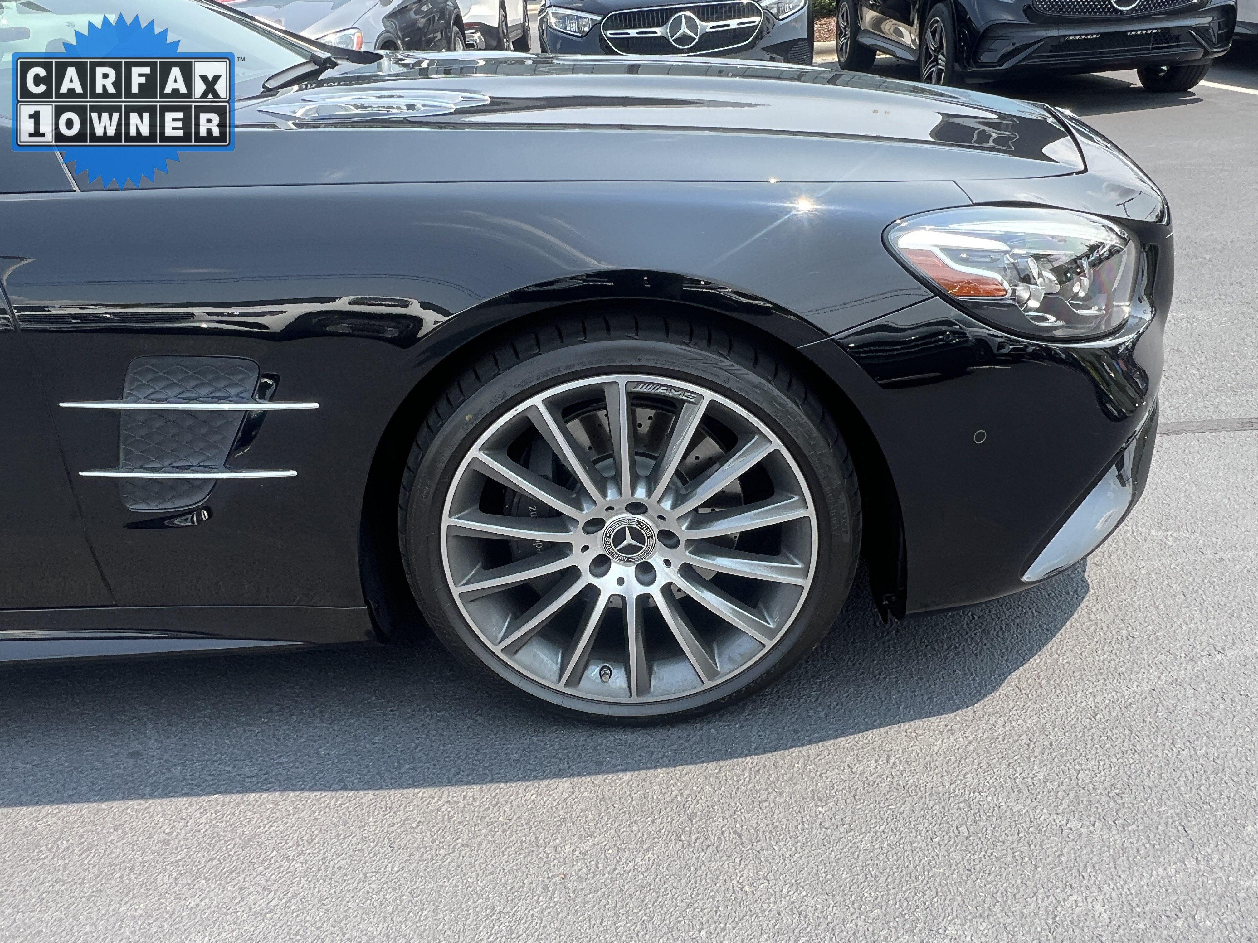 Used 2018 Mercedes-Benz SL 550 image 12