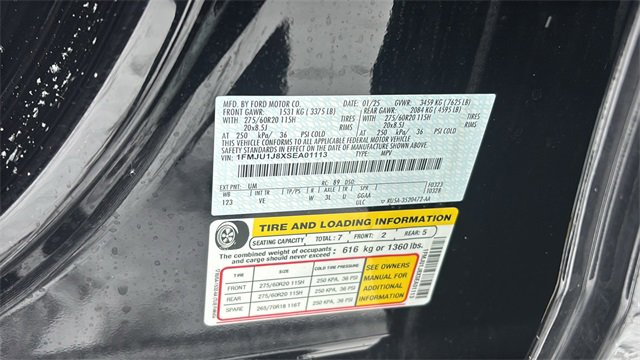 Used 2025 Ford Expedition Active image 35