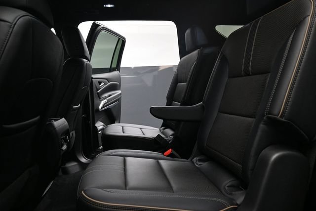 Used 2026 Chevrolet Traverse High Country w/ LPO, Floor Liner Package AWD/4WD image 17