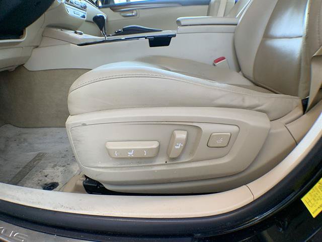 Used 2014 Lexus ES 300h w/ Premium Package w/Bamboo Trim FWD image 12