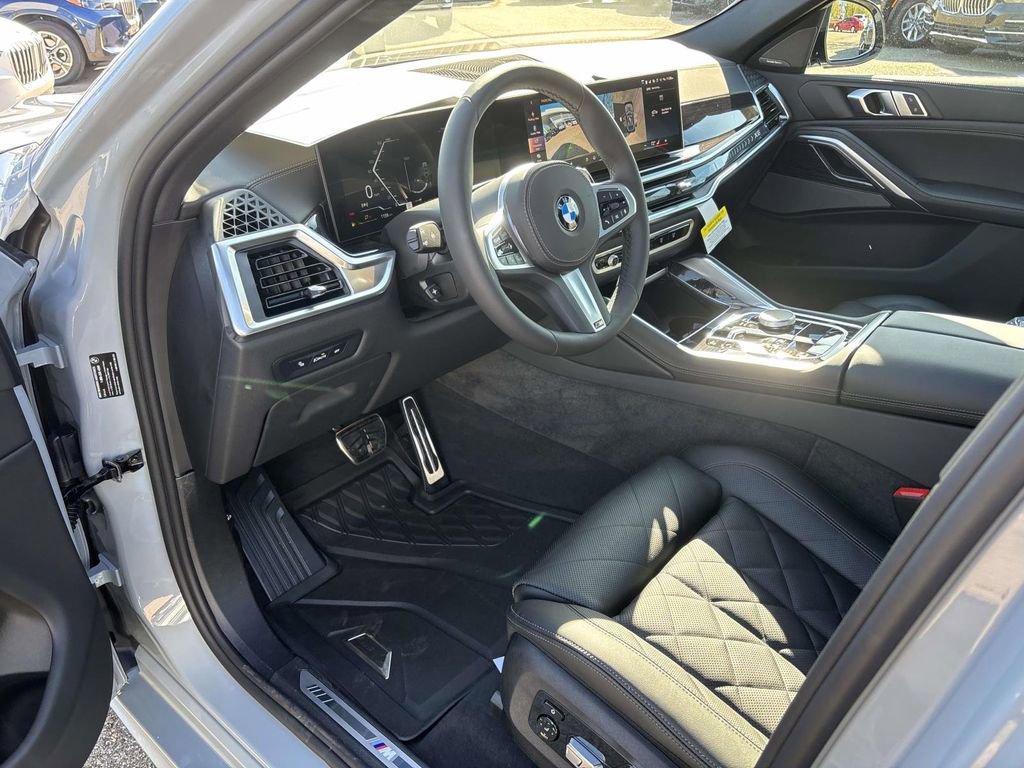 New 2026 BMW X6 xDrive40i image 25