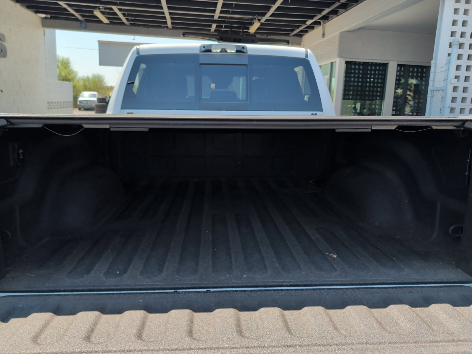 Used 2025 RAM 2500 Laramie AWD/4WD image 19
