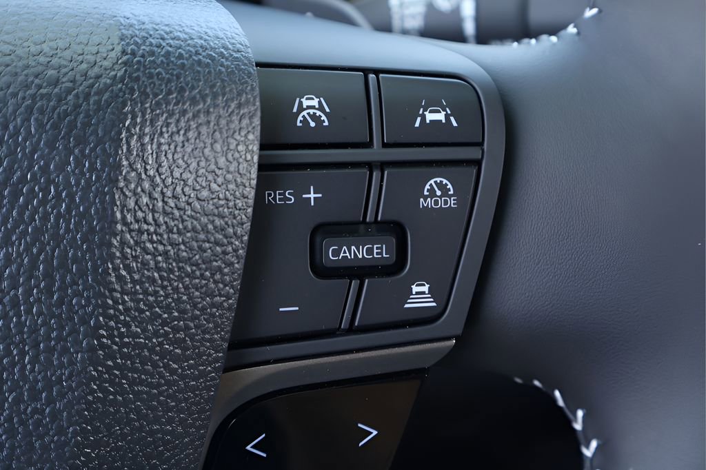 Used 2026 Toyota Camry SE FWD image 19