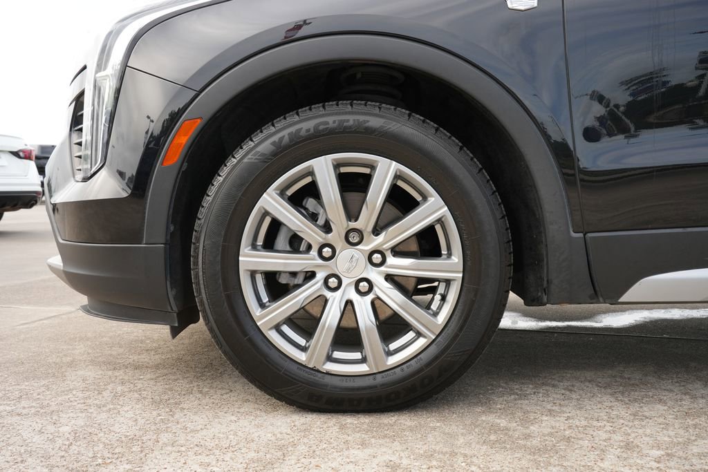 Used 2021 Cadillac XT4 Premium Luxury image 27