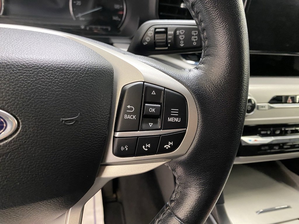 Used 2022 Ford Explorer XLT image 21
