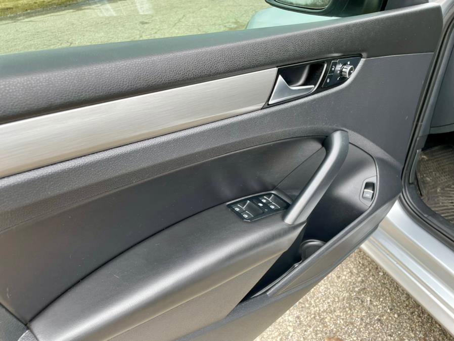 Used 2014 Volkswagen Passat TDI SE image 21