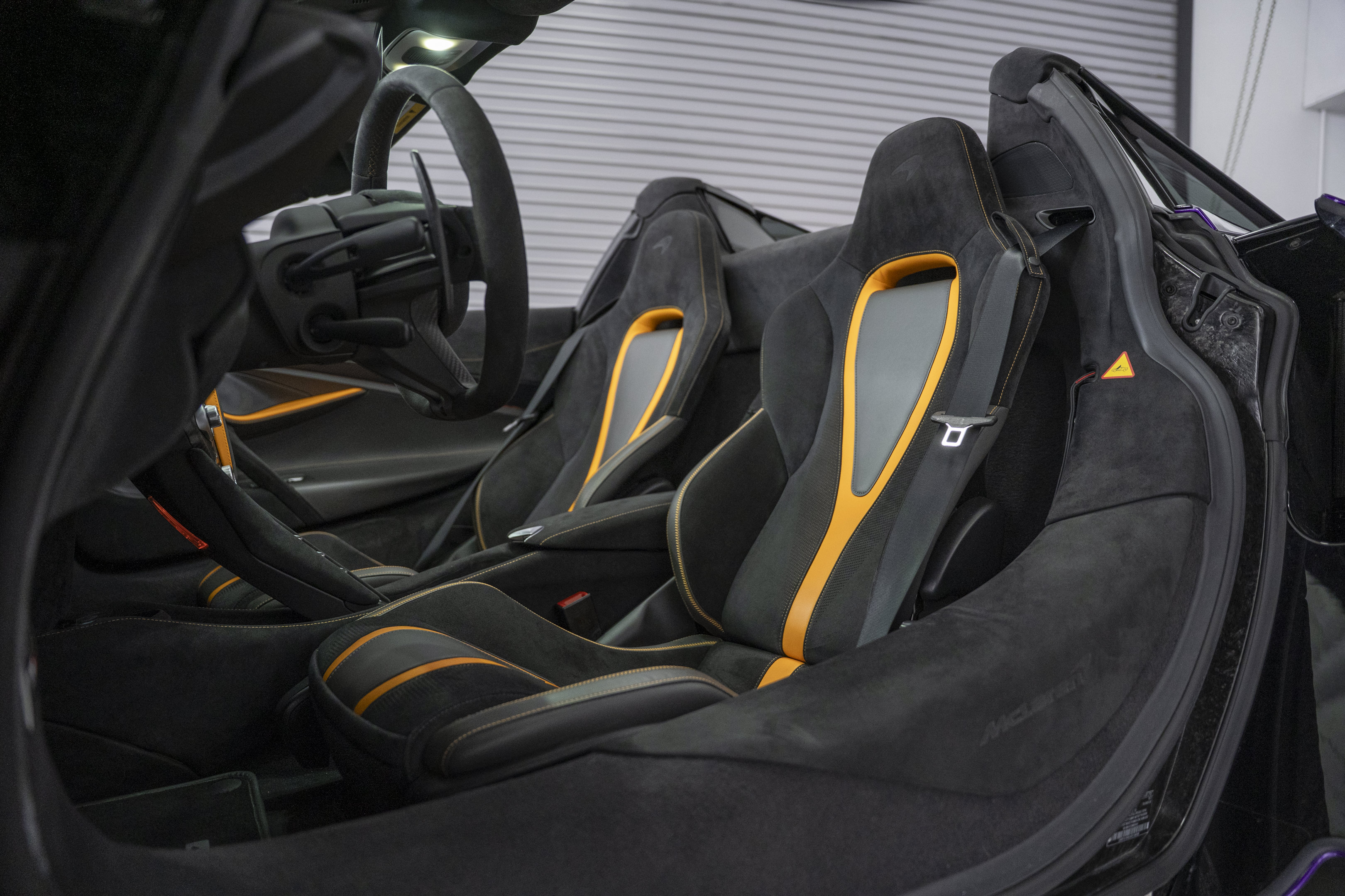 Used 2022 McLaren 720S Spider RWD image 37