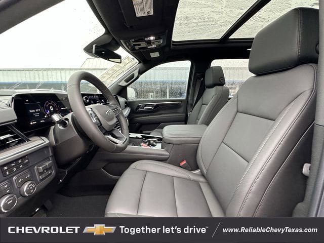 New 2026 Chevrolet Suburban Z71 w/ Comfort Package AWD/4WD image 25