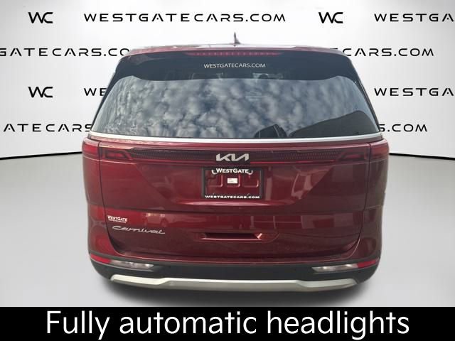 Certified 2022 Kia Carnival LX image 10